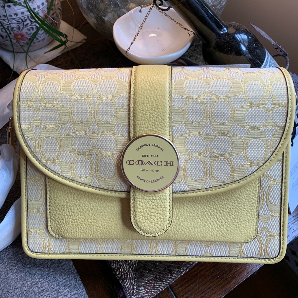 Authentic COACH Leather /signature jacquard canvas flap Crossbody